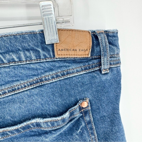 AE American Eagle Stretch Super Low-Rise Perfect Shortie Medium Vintage Wash 14 - Picture 10 of 13